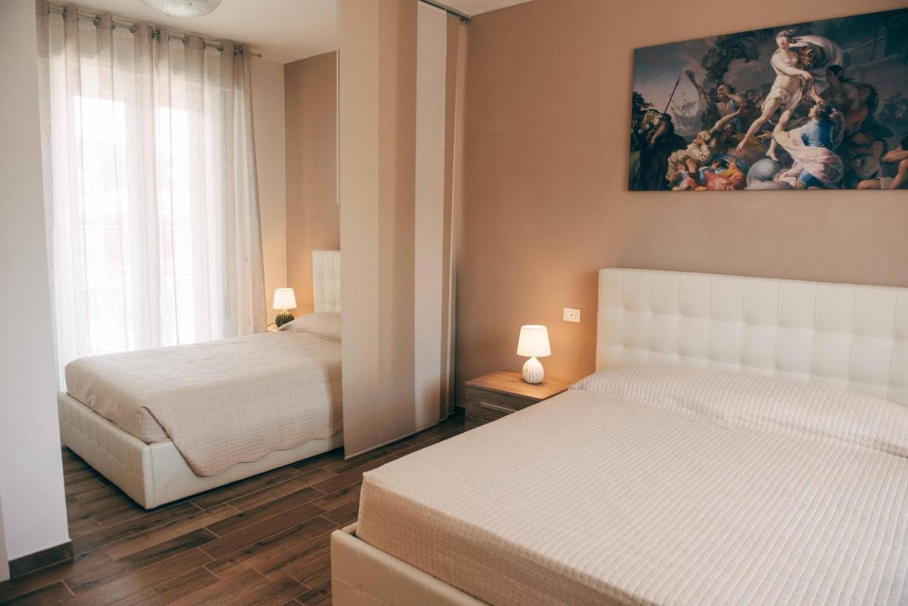 Affitta Camere La Fenice Di Folli Lorella Puegnago Ngoại thất bức ảnh