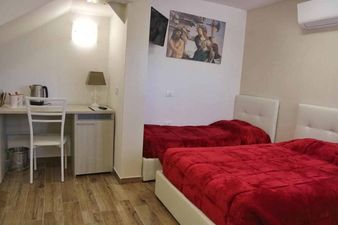Affitta Camere La Fenice Di Folli Lorella Puegnago Ngoại thất bức ảnh