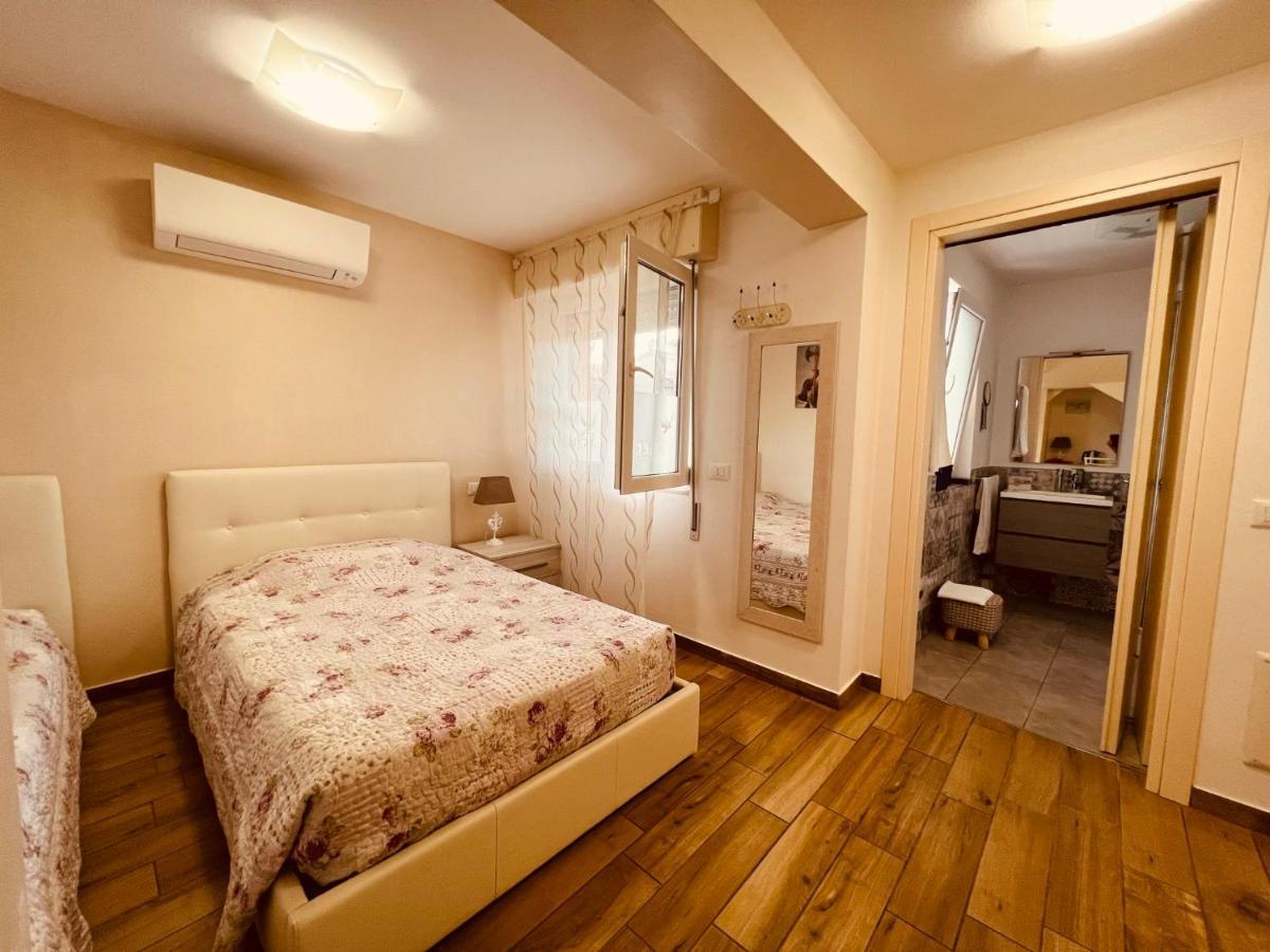 Affitta Camere La Fenice Di Folli Lorella Puegnago Ngoại thất bức ảnh